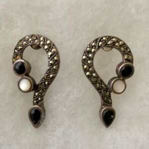 Sterling Silver Art Deco Piercing Earring With Black Onyx,Mother Pearl,Marcasite